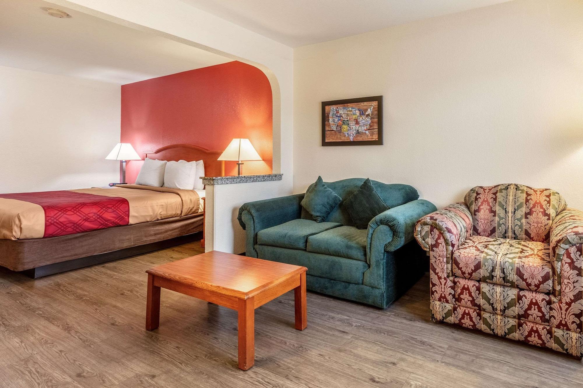 Econo Lodge Inn & Suites Мемфис Экстерьер фото