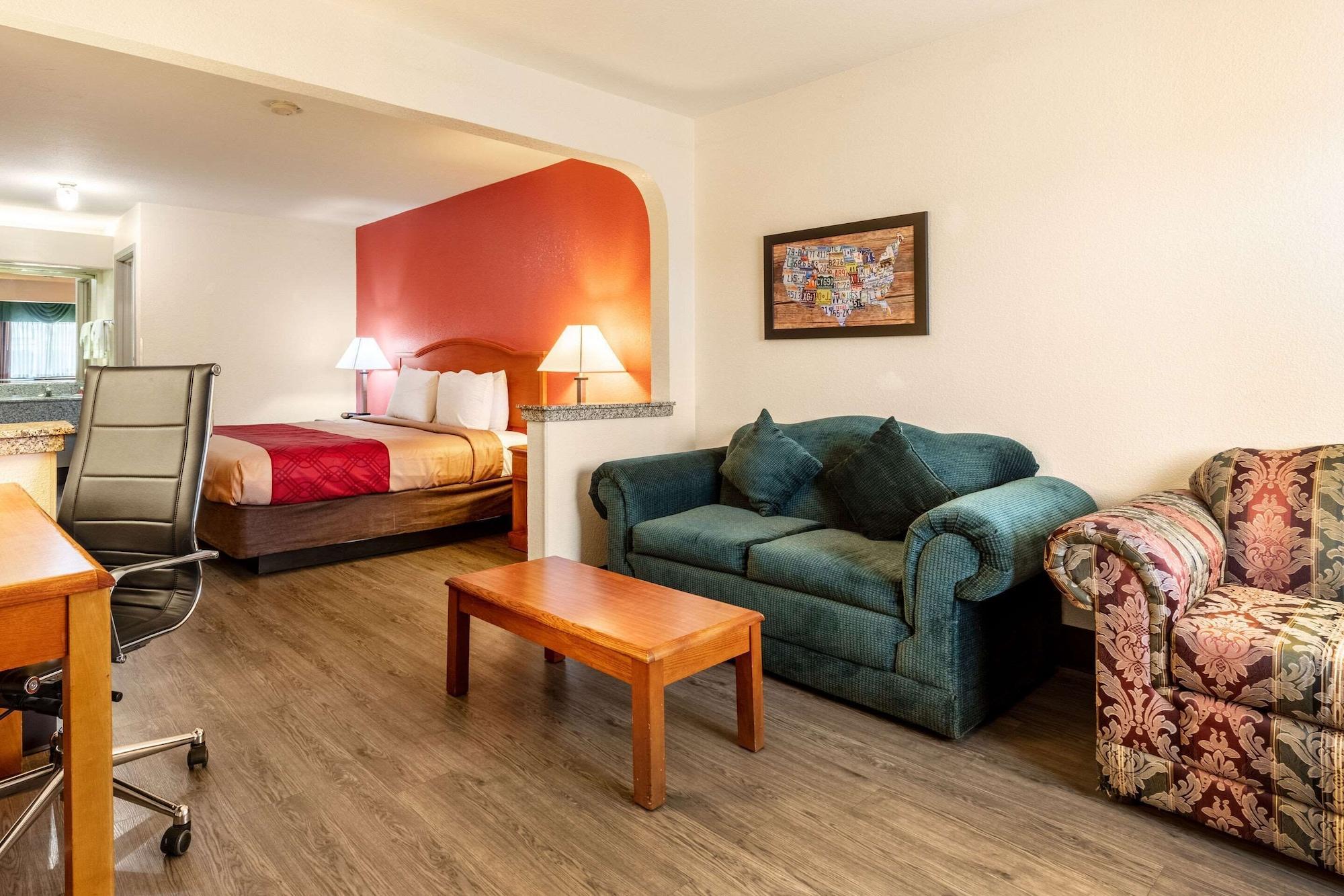 Econo Lodge Inn & Suites Мемфис Экстерьер фото
