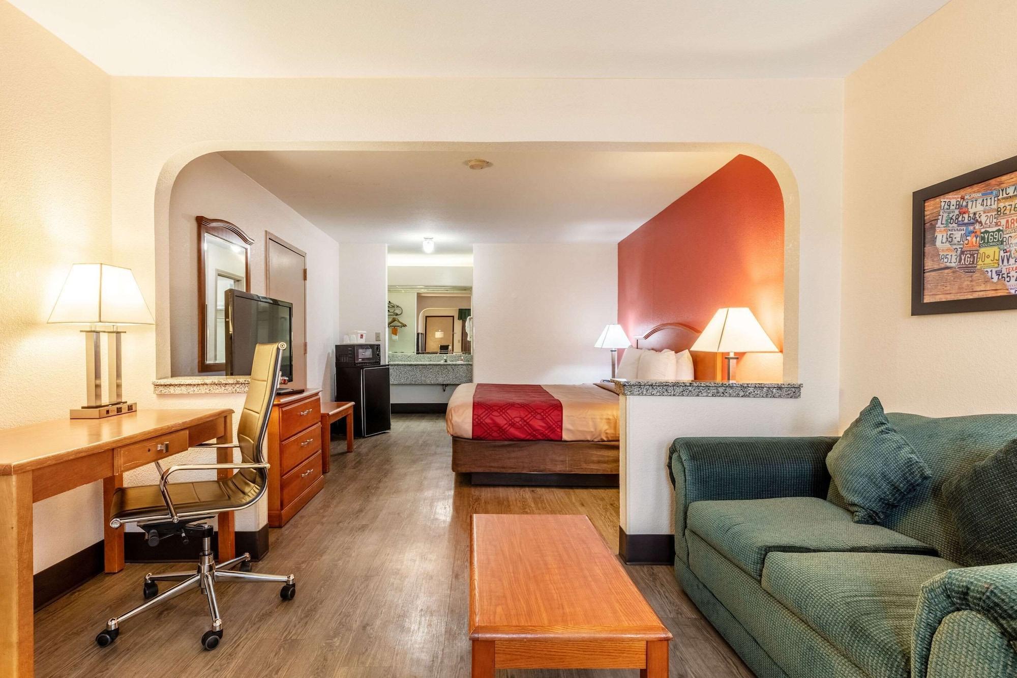 Econo Lodge Inn & Suites Мемфис Экстерьер фото