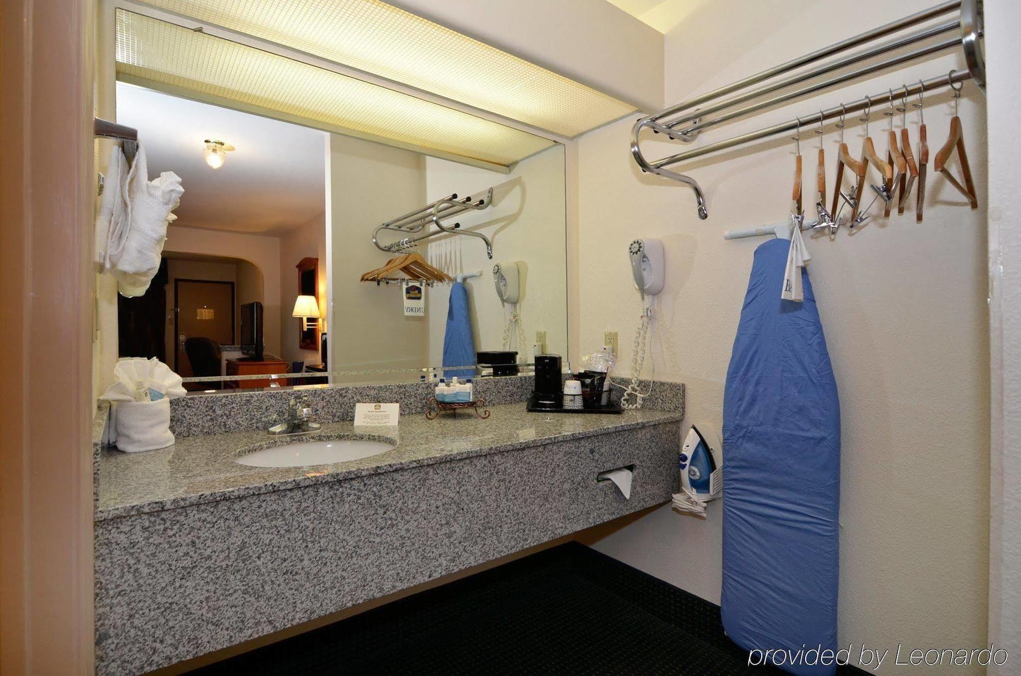 Econo Lodge Inn & Suites Мемфис Номер фото