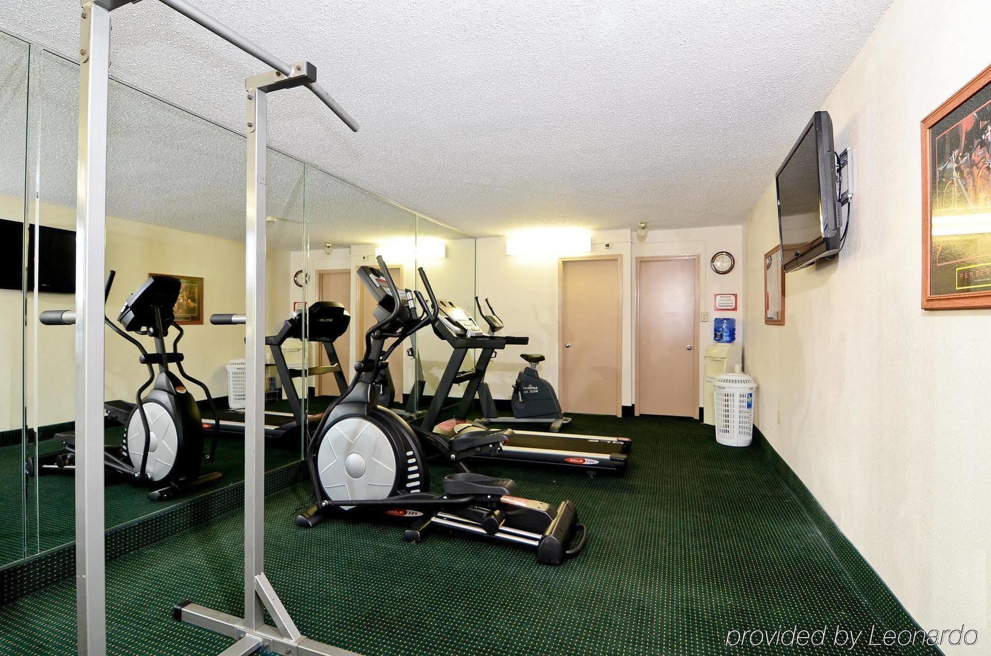 Econo Lodge Inn & Suites Мемфис Экстерьер фото