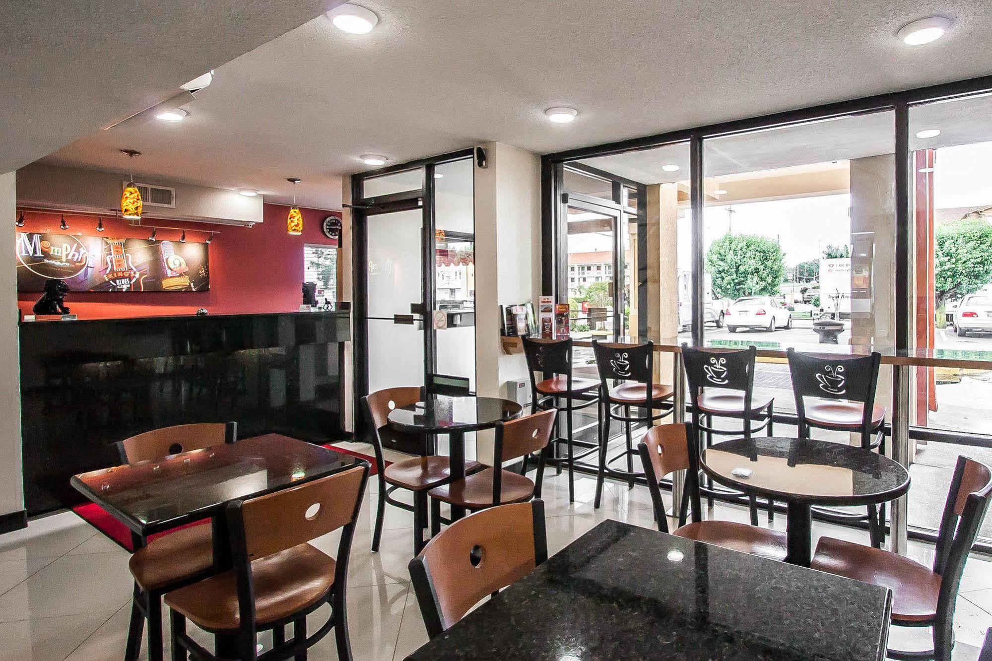 Econo Lodge Inn & Suites Мемфис Экстерьер фото